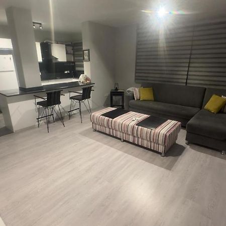 Nicosia'S Pearl Apartment Ngoại thất bức ảnh